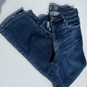 KUT from the Kloth Reese Ankle Straight Leg jeans